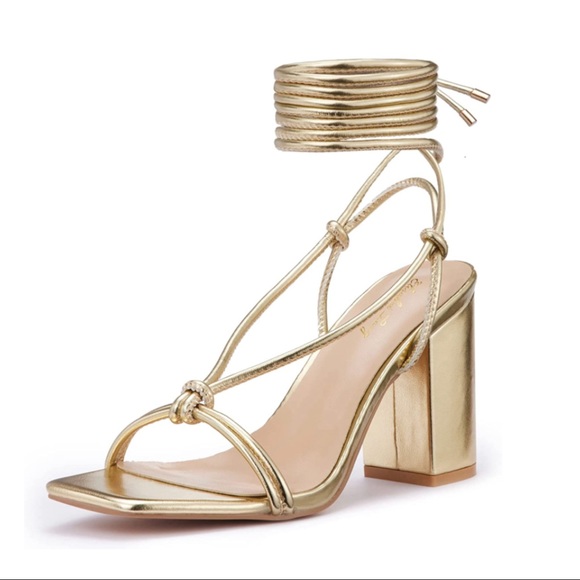 Gold chunky strapped heel - Picture 1 of 5